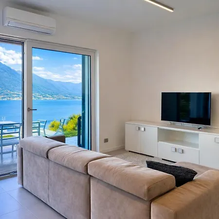 Apartament Bluelow Lakeview House